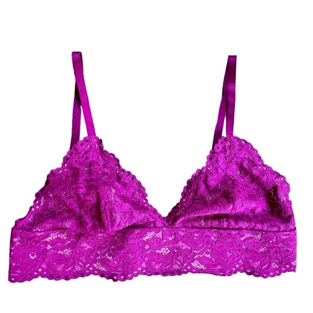 B.tempt’d by Wacoal Lace Wire Free Bra Bralette. Intimates. Medium.